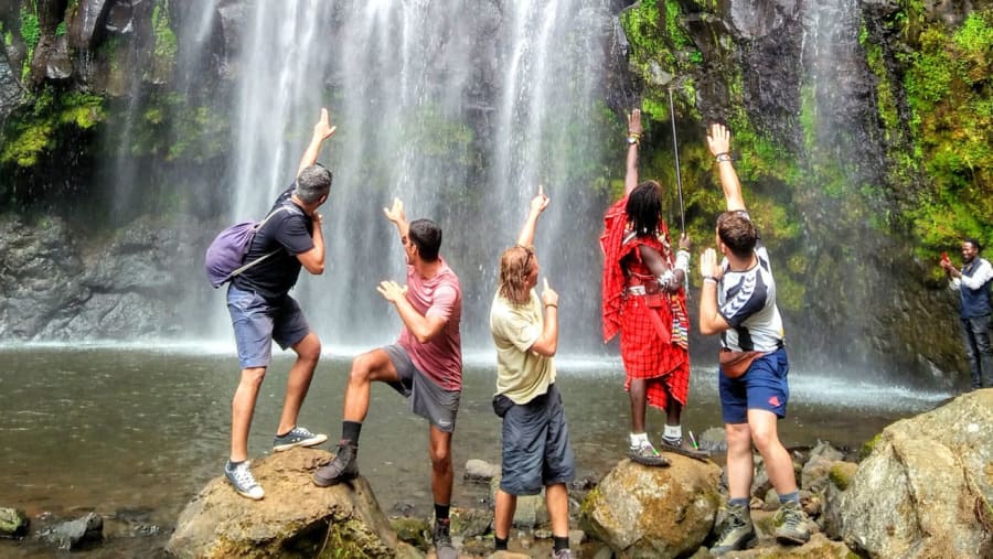 马特鲁尼瀑布一日游 - Image 4