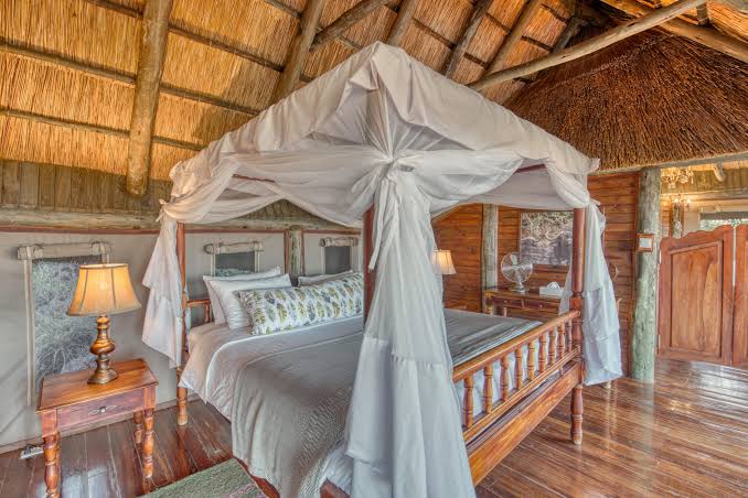 ​​M​bali Mbali Soroi Serengeti Lodge