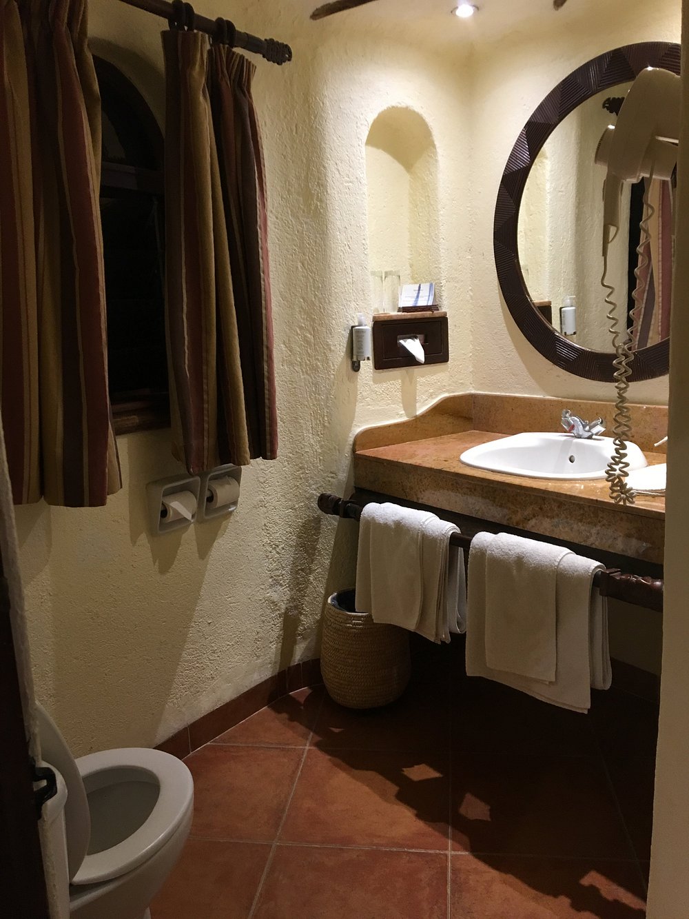  Lake Manyara Serena Safari Lodge