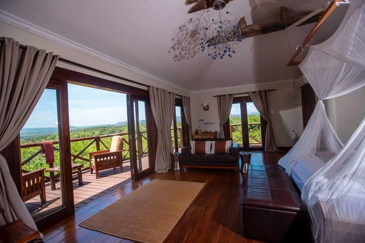 Lake Buruge Baobab Tented Camp