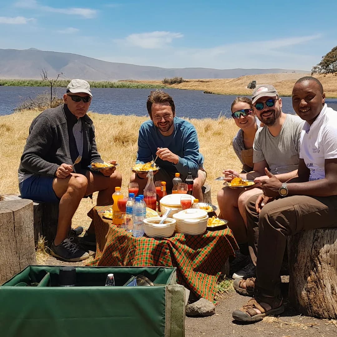 11天的旅程漫步乞力马扎罗山通过8天的北部环路路线 - 1